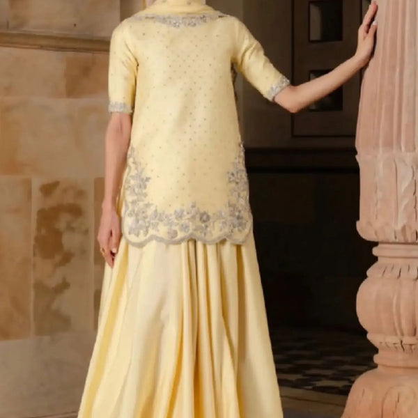YELLOW SUNSHINE PREMIUM SILK FABRIC 3PC SUIT